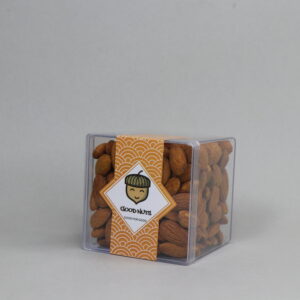 مغز بادام خام پلکسی